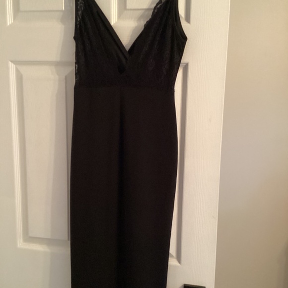 Lulus , black , size Small Maxi Dress - Picture 2 of 5
